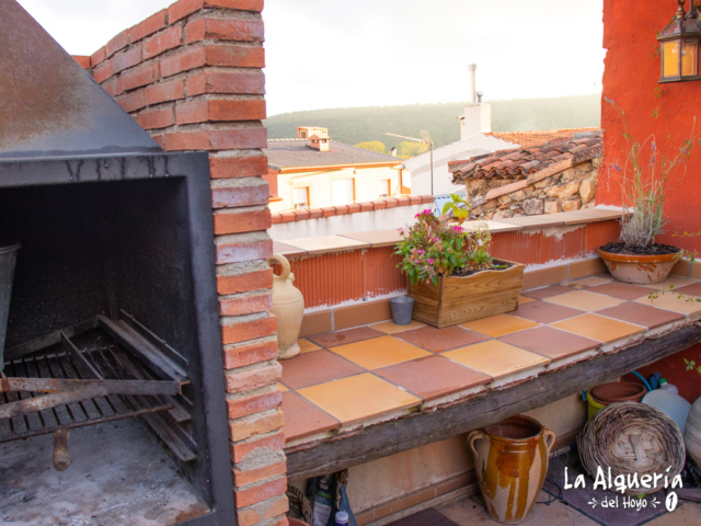 casa rural cuenca la alqueria del hoyo 1 barbacoa2